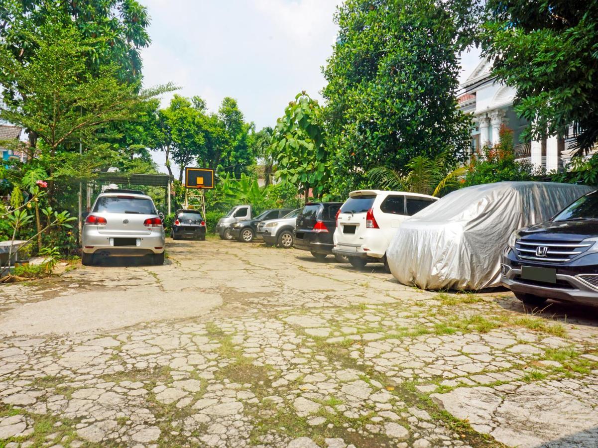 Oyo 91412 Ameera Inn Syariah Giacarta Esterno foto